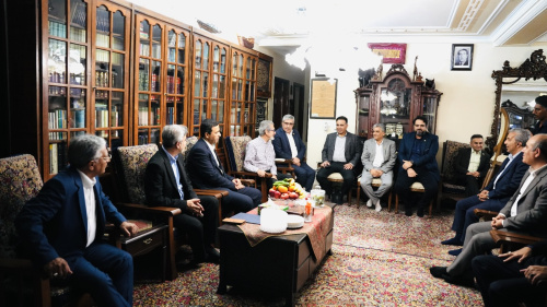 دیدار رئیس سازمان نظام مهندسی ساختمان کشور با بنیانگذار سازمان استان هرمزگان