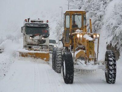 راهداری زمستانی؛ پیشانی خدمت رسانی صادقانه راهداران در گردنه
های مازندران