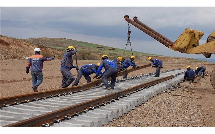 سردار رحمانی: ریلگذاری راهآهن ایرانشهر – خاش به پایان رسید