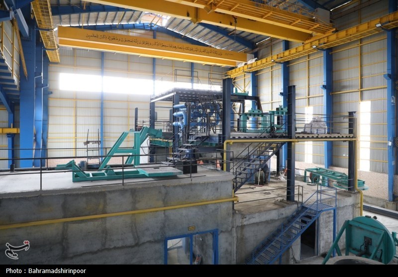 سیاست‌های کلان نه به نفع کارگر است نه کارفرما/ اقتصاد در اتوپایلوت رها شده