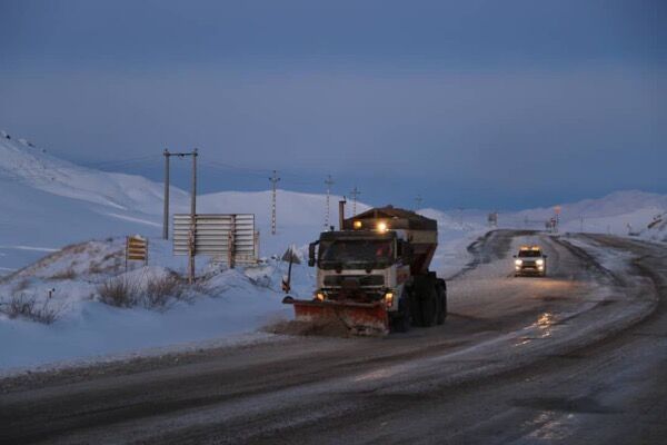 صدور هشدار هواشناسی برای ۲۲ استان کشور/ آمادهباش راهداران و
ماشینآلات راهداری