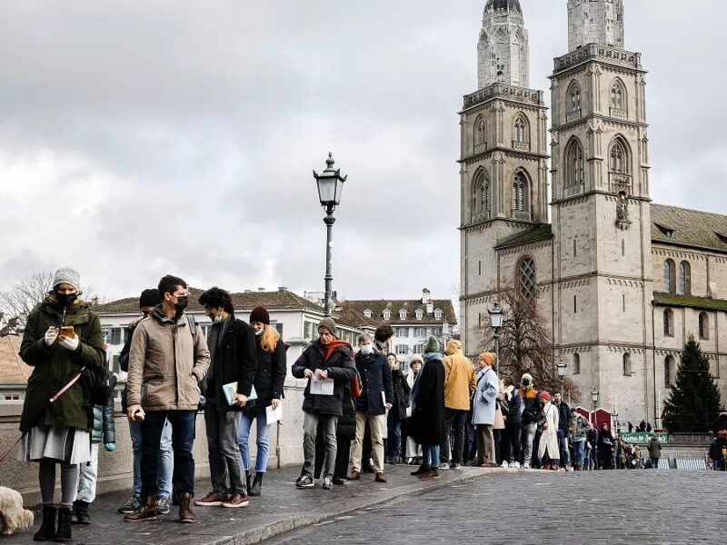 طرح جنجالی سقف جمعیت در آستانه همهپرسی در سوئیس