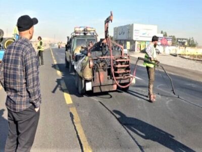 طرح حفاظتی آسفالت در طول راههای استان قم