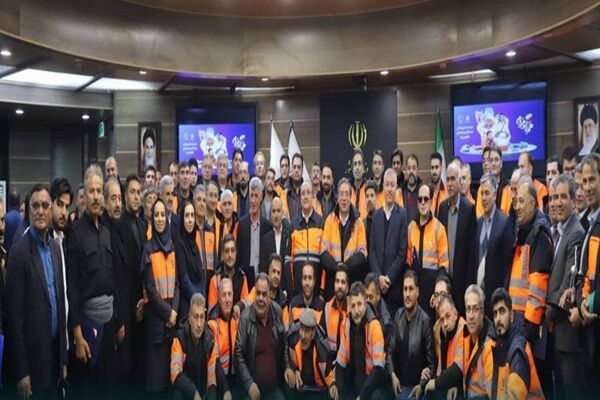 قدردانی استاندار آذربایجان غربی از مدیرکل راهداری
استان