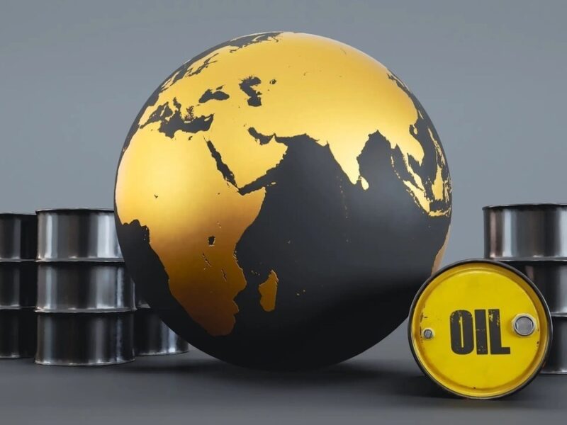 قیمت جهانی نفت امروز چهارشنبه ۳ دی ۱۴۰۴ / برنت در کانال ۶۲ دلار ماند