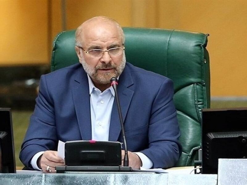 مجلس درباره وضعیت بازار بورس جلسه میگذارد