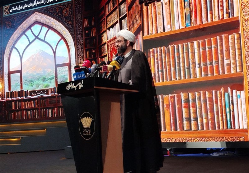 مسیر پیشرفت کشور از علم و دانشگاه می‌گذرد