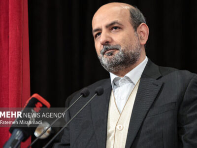 معارف دینی، کانونی است که همواره آماج هجوم دشمنان بوده است