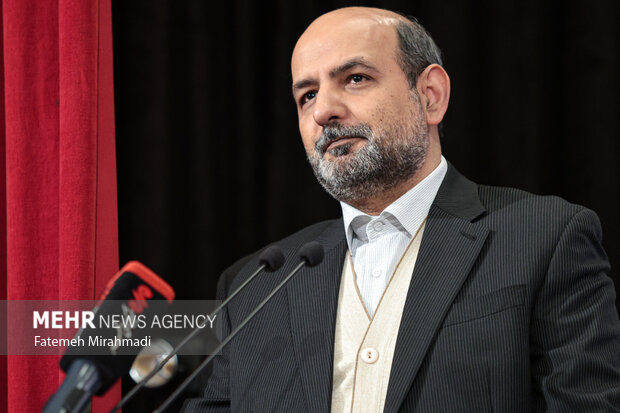 معارف دینی، کانونی است که همواره آماج هجوم دشمنان بوده است