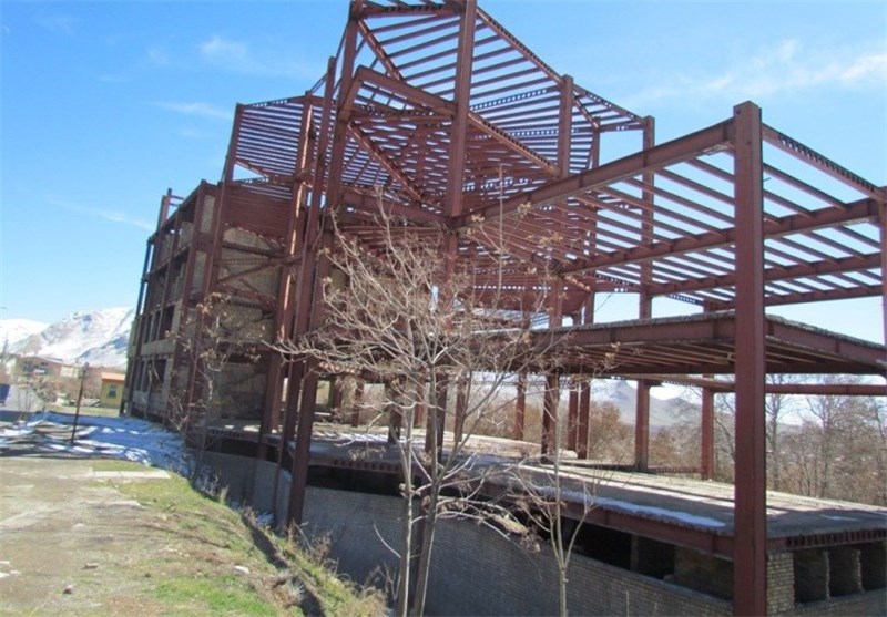 مهلت ۱۵روزه دادستانی به شهرداری تهران برای اعلام سازه‌های نیمه‌کاره