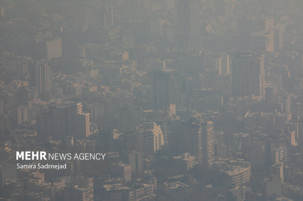 نفس تهران هنوز سنگین است؛ تداوم وضعیت ناسالم در اطراف و کاهش در مرکز