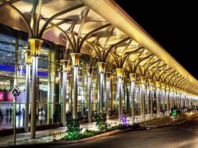 همه پروازهای فرودگاه مشهد در بارش ۲۰ ساعته برف بدون اختلال
انجام شد