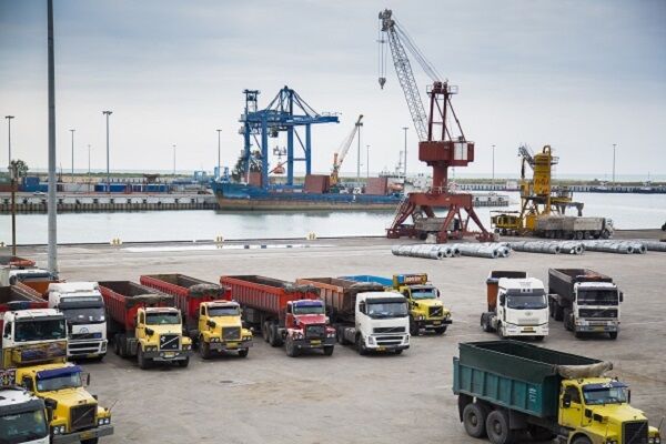 واردات بیش از دو میلیون و ۳۰۰ هزار تن کالا از بنادر استان
مازندران