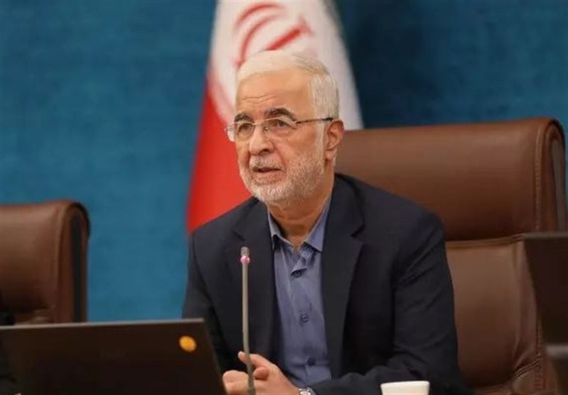 وزیر کشور: انتظار ۶ میلیون نفر برای کارت ملی شایسته ثبت احوال نیست