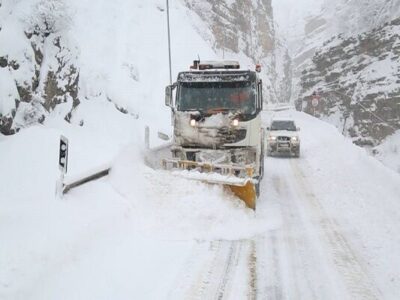 ویدئو | عملیات برف‌روبی، شن و نمک پاشی در محور سوادکوه توسط
راهداران استان مازندران