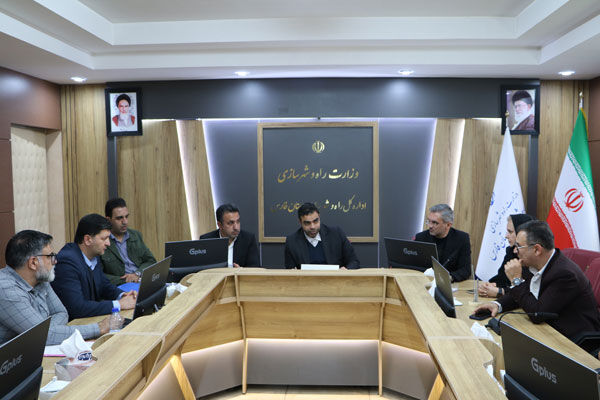 پایش برنامه اجرایی سازمان ملی زمین و مسکن فارس با حضور عضو
هیئت‌مدیره این سازمان در شیراز