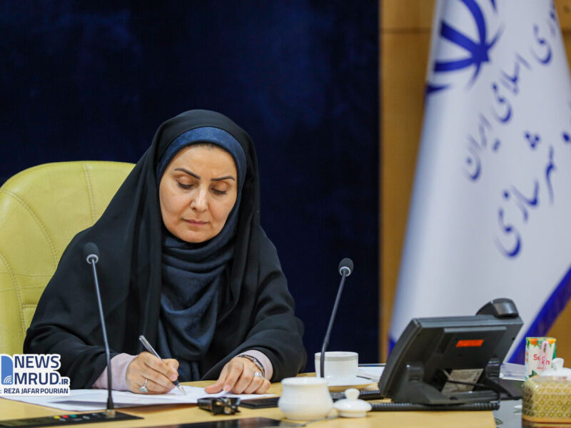 پیام تسلیت وزیر راه و شهرسازی در سومین سالگرد درگذشت مرحوم
رستم قاسمی