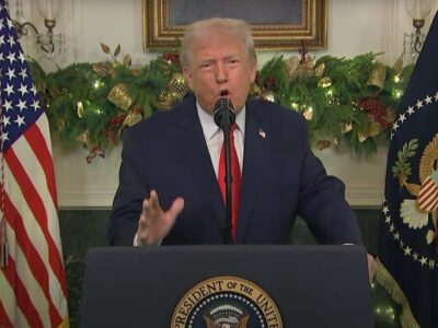 چراغ سبز ترامپ برای دور سوم انتخابات آمریکا / ترامپ قانون اساسی را میشکند؟