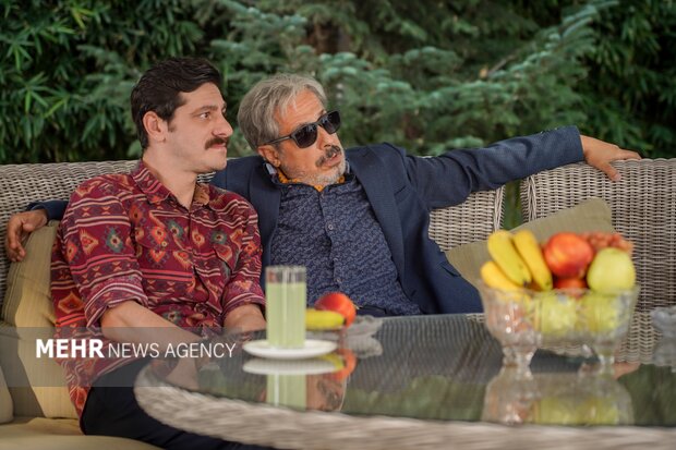 کمدی درام مدیری از ۴ دی روی آنتن؛ تدوین «شیش ماهه» ادامه دارد