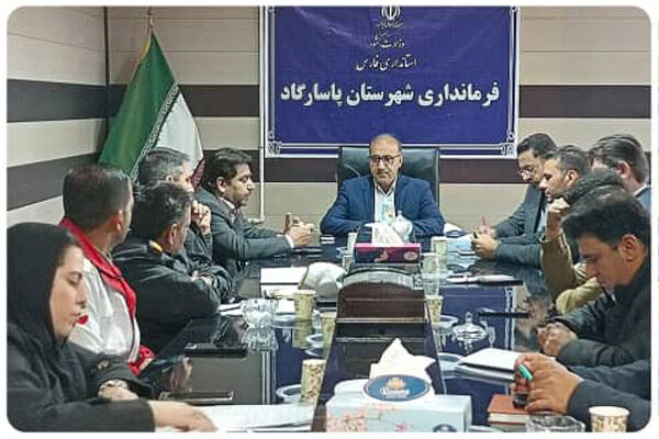 کمربندی پاسارگاد و اصلاح ورودیهای سعادتشهر در دستور کار
قرار گرفت