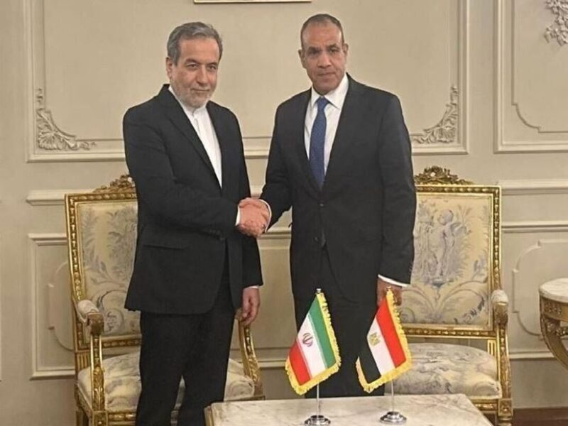 گفتگوی تلفنی عراقچی و وزیر خارجه مصر/ موضوع مذاکرات چه بود؟