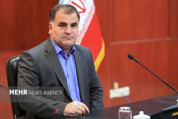 گل‌علیزاده: صنایع بزرگ اصفهان از رویداد فناوری‌های سبز غافل ماندند