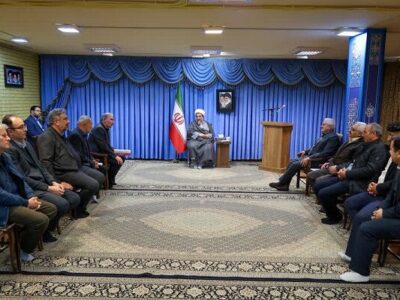 ️ تکریم رانندگان و ارتقای ایمنی جاده‌ها، خدمتی بزرگ و
ماندگار به جامعه است