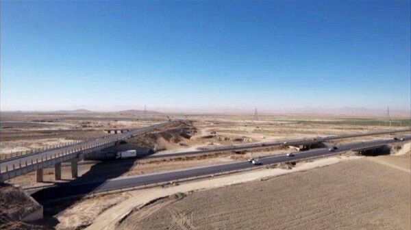 ️پیشرفت ۵۷ درصدی پروژه احداث رمپهای ورودی و خروجی پل
جهانآباد فامنین