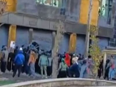 ادامه اعتراضات و درگیری‌ها در ملکشاهی/ تشییع ۲ جان باخته و آتش‌زدن چند بانک