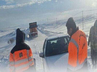 بازگشایی راه ۱۶ روستا و ‌امداد به ۲۱۰ خودرو در آذربایجان
غربی طی ۲۴ ساعت گذشته