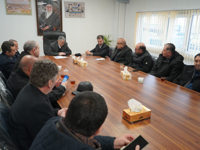 ببینید| بازدید عضو هیئت‌رئیسه مجلس از پروژه های مسکونی در
حال احداث در شهرک ۶۴۵ هکتاری سردار شهید حاج‌قاسم سلیمانی
اردبیل