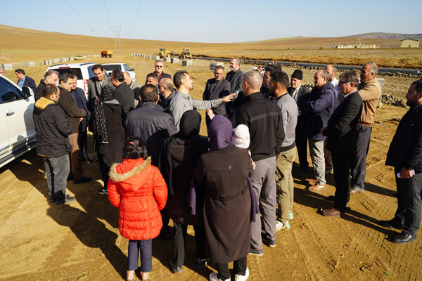 ببینید| بازدید معاون مسکن و ساختمان وزیر راه و شهرسازی از
پروژه‌های حوزه راه و شهرسازی شهرستان گرمی