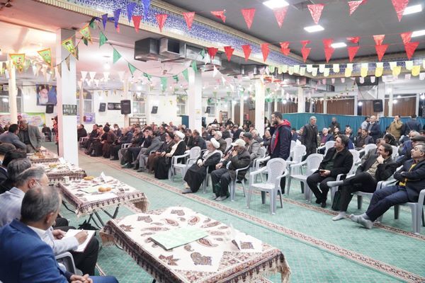 ببینید | پیگیری میدانی مطالبات شهروندان منطقه ۱۱ اصفهان در
چارچوب نهضت پاسخگویی با حضور مدیر کل راه و شهرسازی استان
اصفهان