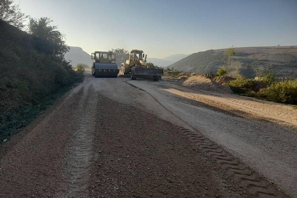 ساخت ۱۳۷ کیلومتر راه روستایی طی دولت چهاردهم در
گلستان