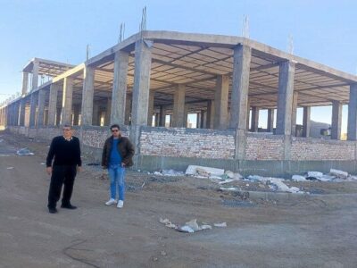 سرمایه گذاری ۱۰۰ میلیاردی برای ساخت ۸ مجتمع تجاری در
سایت‌های طرح نهضت ملی مسکن زاهدان