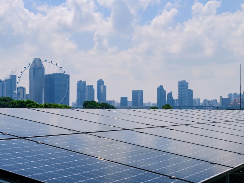 سنگاپور و بن‌بست انرژی؛ وقتی مراکز داده نفس شهر را می‌گیرند