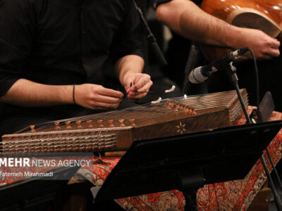 شنیدن صدای سازهای ایرانی جوانان ایرانی در یک کنسرت ویژه