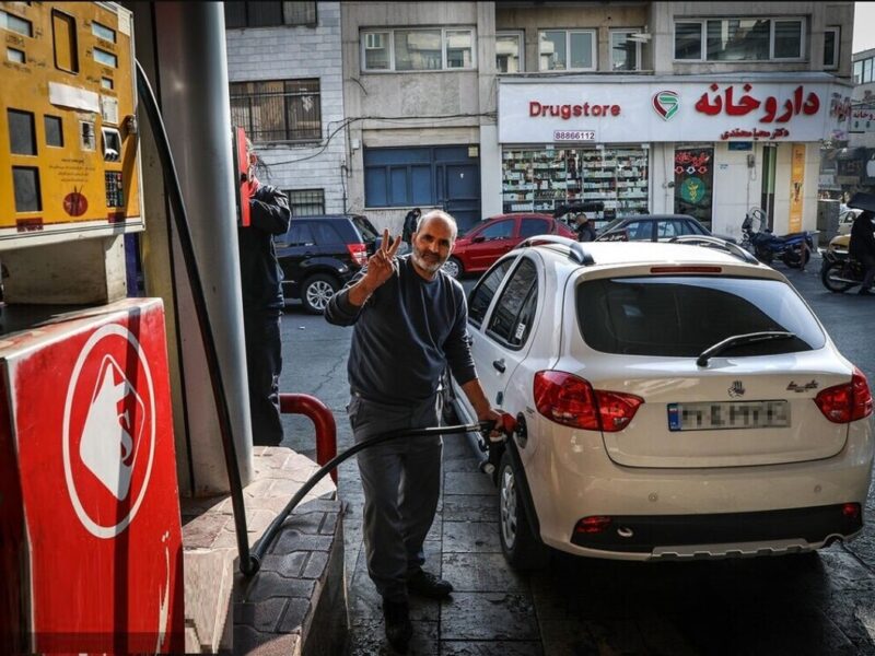 فوری؛ افزایش قیمت بنزین لغو شد / از فردا یکشنبه ۱۴ دی با قیمت قبل سوخت‌گیری کنید