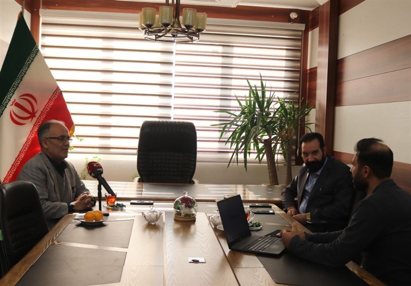 میزگرد|آسیب‌شناسی پارلمان‌های محلی؛ از تهدید قوم‌گرایی تا اتاق شیشه‌ای