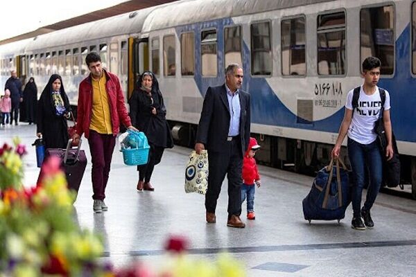 پیش‌فروش بلیت‌ قطارهای ۱۱ تا ۳۰ بهمن از دوشنبه