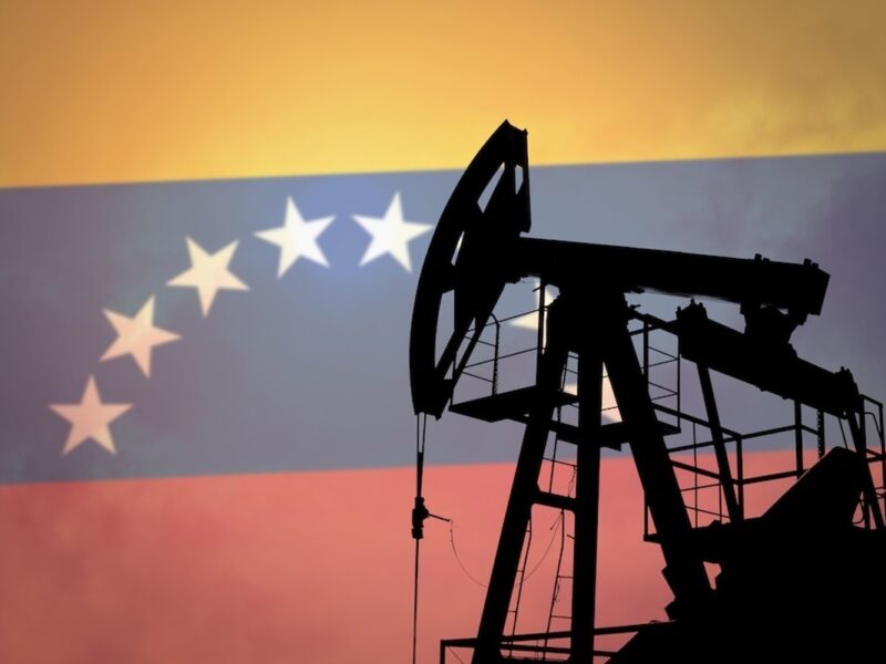 چشم‌انداز نفت ونزوئلا؛ مسیر دشوار احیای صنعت