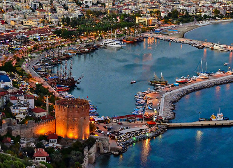۱۲ شب سفر نوروزی به آلانیا؛ ۵۴ میلیون تومان! + جدول