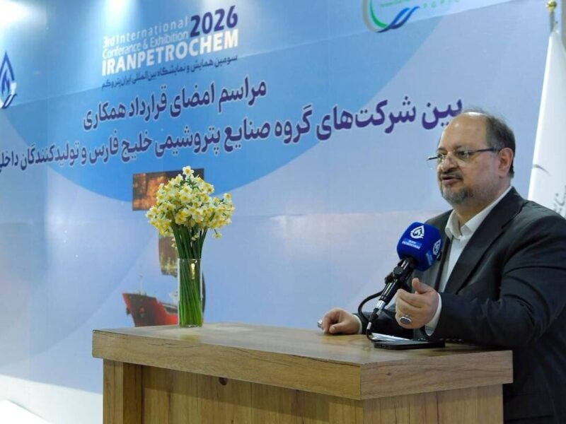 ۷۰ هزار میلیارد تومان منابع تازه برای پروژه‌های خلیج‌فارس جذب شد/ تحول یک‌ساله هلدینگ خلیج‌فارس در همکاری با نظام بانکی