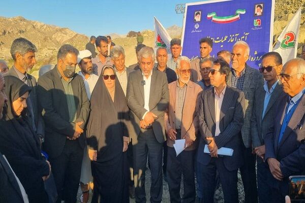 آغاز عملیات اجرایی پروژه احداث و آسفالت راه کوهستانی و
روستایی میجان