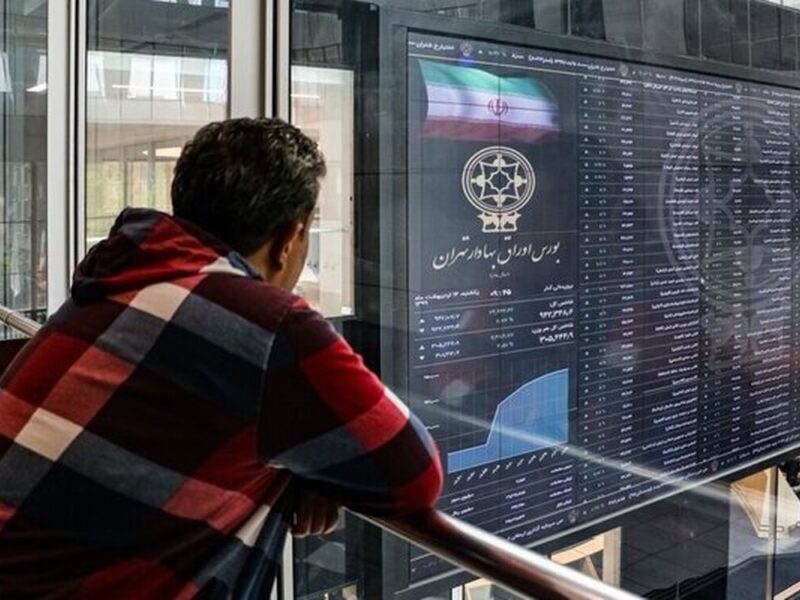 بازگشت بورس به مدار صعود/ فرابورس عقب نشست