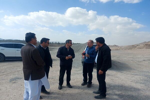 ببینید| بازدید مدیر کل راه و شهرسازی استان سیستان و بلوچستان
از پروژه ساخت بزرگراه خاش به سراوان(۱)