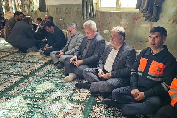 ببینید| برپایی میز خدمت راهداری و حمل و نقل جاده‌ای خراسان
جنوبی به مناسبت دهه فجر