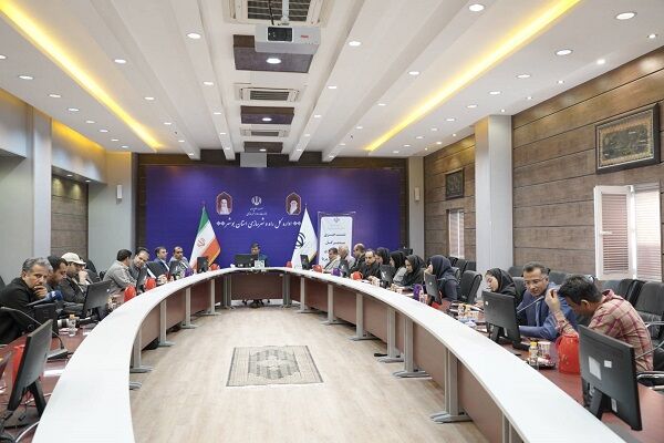 ببینید| نشست خبری مدیر کل راه و شهرسازی استان بوشهر با اصحاب
رسانه