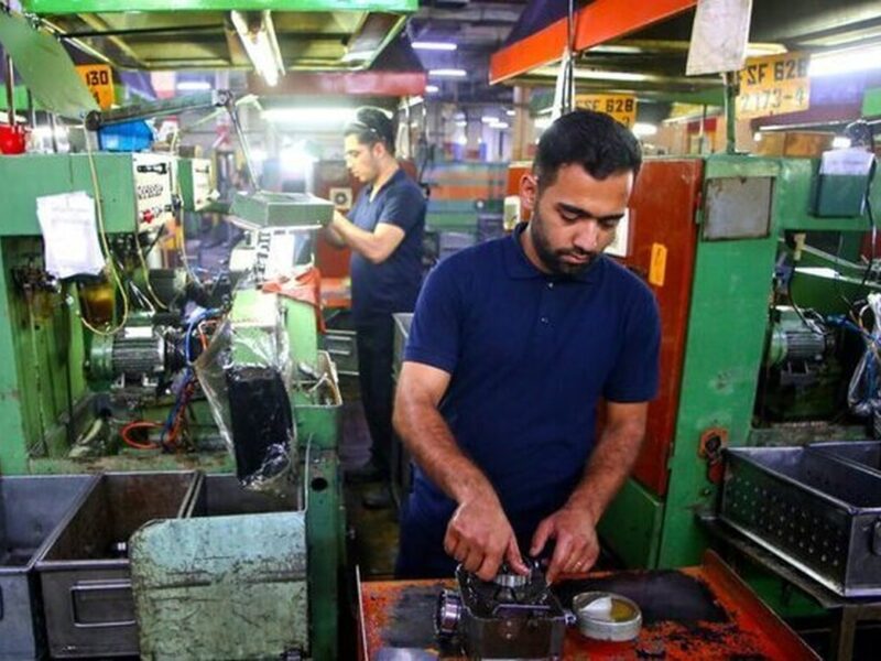 بسته ۷۰۰ همتی در آستانه اجرا / تسهیلات به خط تولید رسید