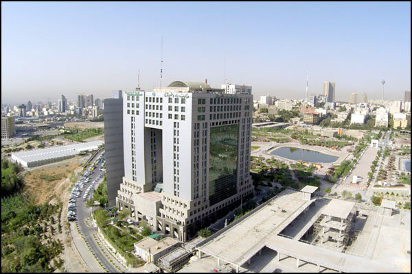 بهبود نسبی شاخص‌های بخش مسکن و تسریع در تکمیل واحدهای حمایتی
مسکن/تکمیل و تحویل تمامی واحدهای حمایتی مسکن در ۳ سال آینده